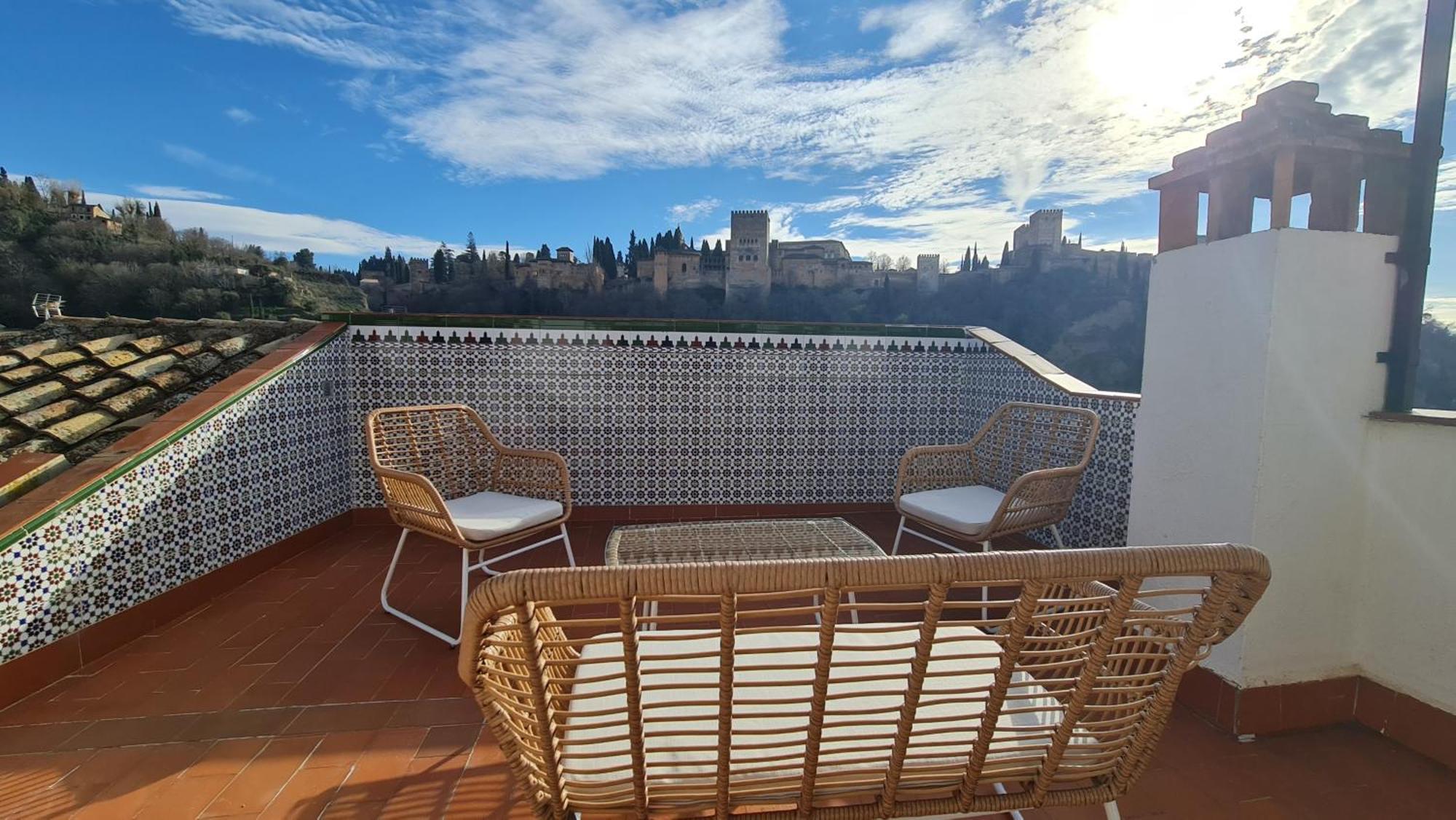 Zenit Mediterranean Suites By Florentia Homes Granada Eksteriør bilde