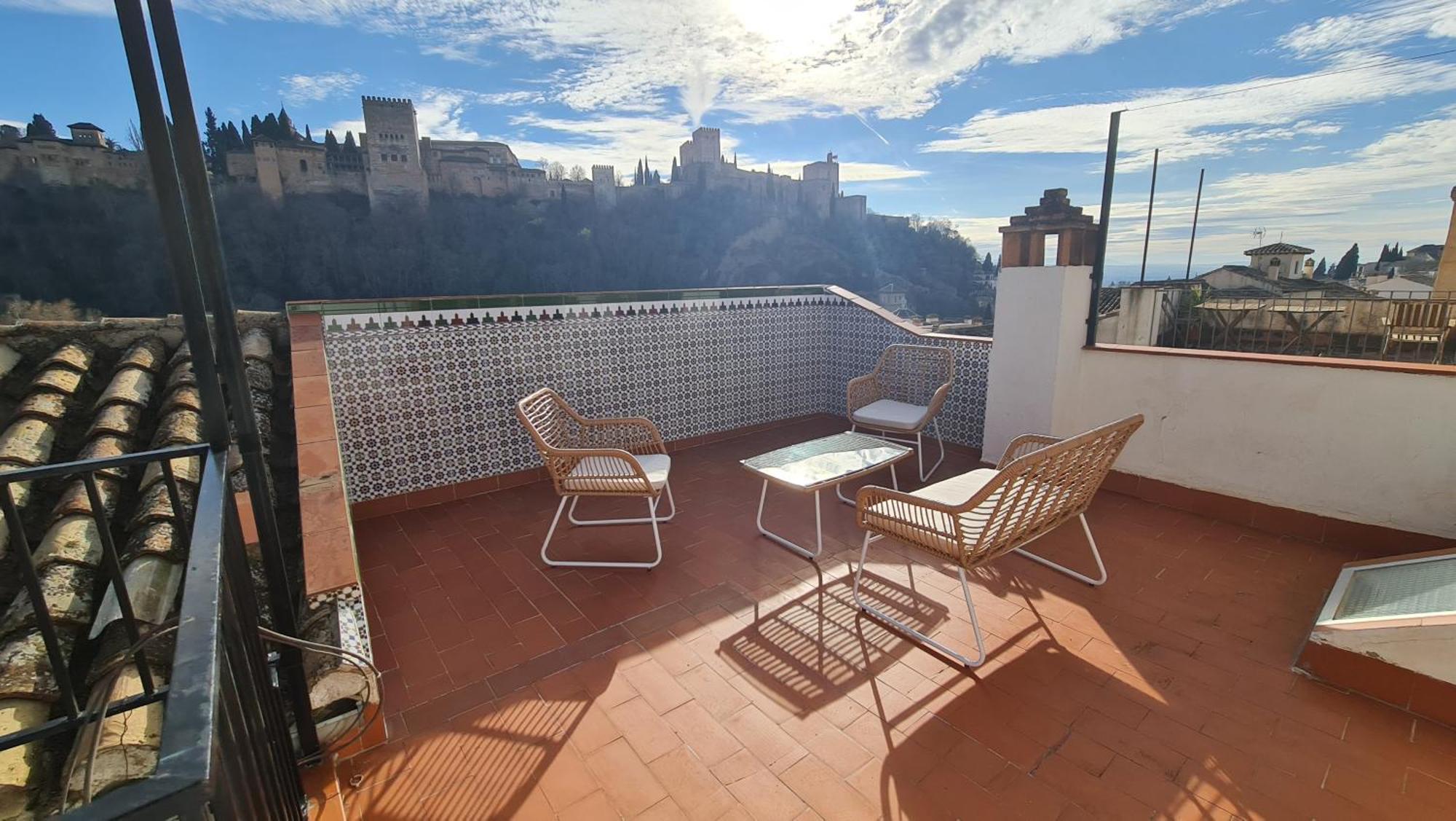 Zenit Mediterranean Suites By Florentia Homes Granada Eksteriør bilde