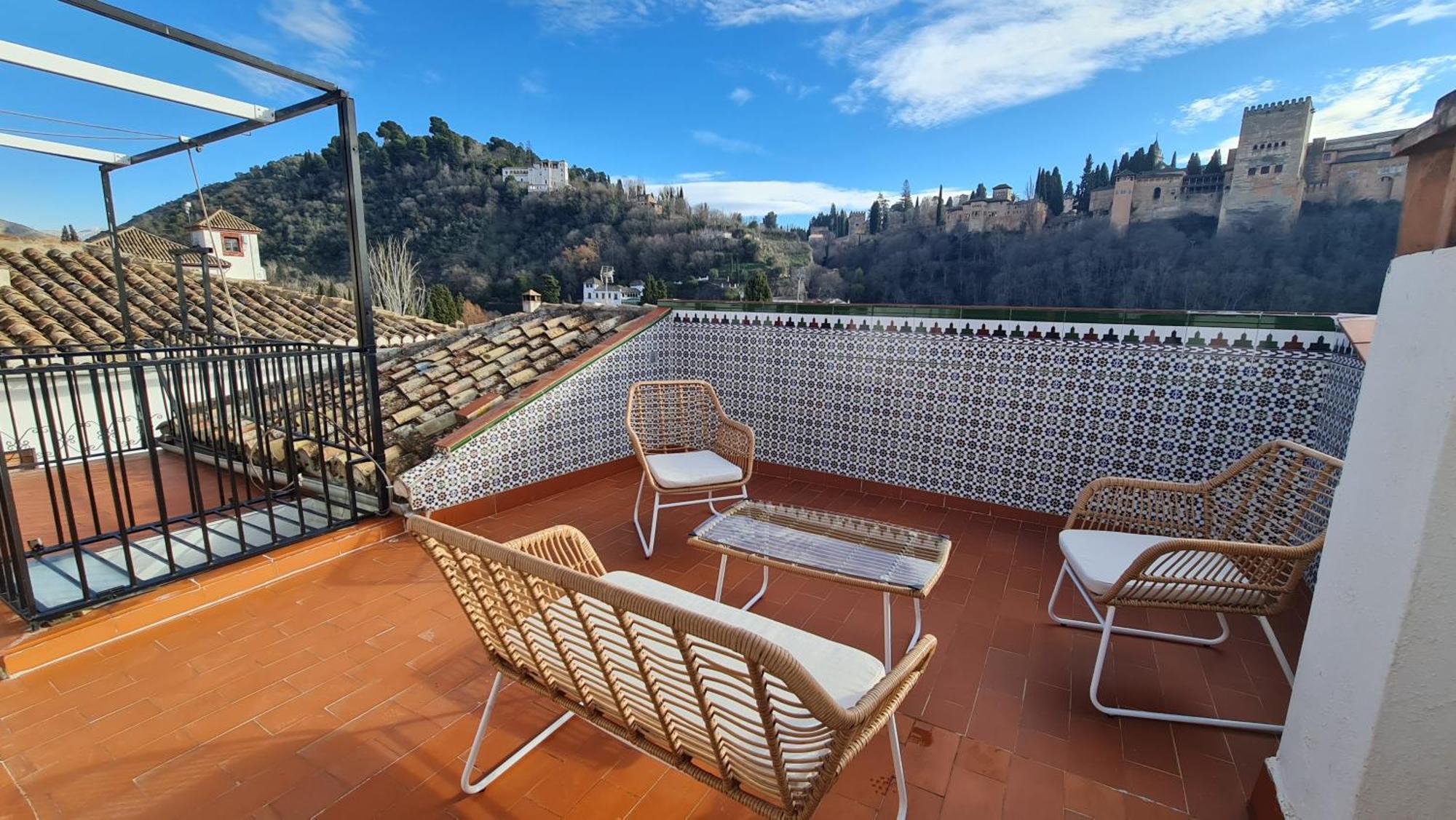 Zenit Mediterranean Suites By Florentia Homes Granada Eksteriør bilde